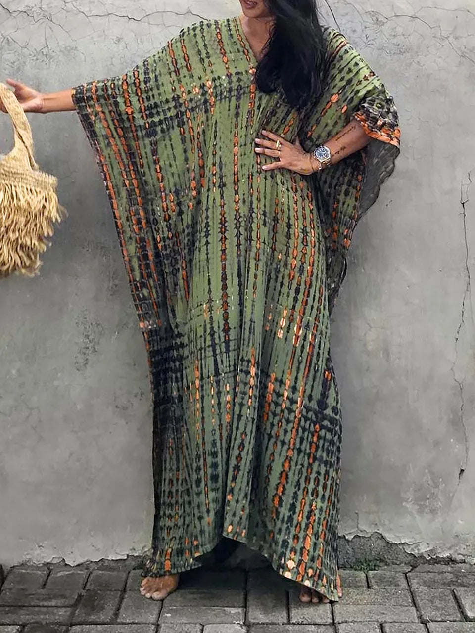 "Stijlvolle luchtige zomer kaftan maxi jurk voor dames, perfect voor stranddagen in exotisch design en ademende stof."