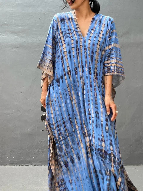 "Stijlvolle luchtige zomer kaftan maxi jurk voor dames, perfect voor stranddagen in exotisch design en ademende stof."