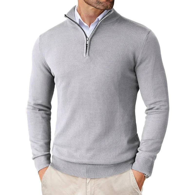 "Stijlvolle luxe heren trui met halve rits in marineblauw, perfect voor zowel zakelijke als casual gelegenheden."