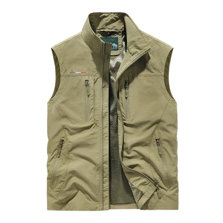 "Stijlvolle waterdichte bodywarmer heren, lichtgewicht, met meerdere zakken in zwart, blauw en groen, ideaal voor buiten."
