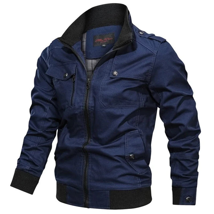 "Stoere zomerjas heren in motorfietsstijl, zwart; trendy en comfortabel voor lente en zomer, diverse kleuren beschikbaar."