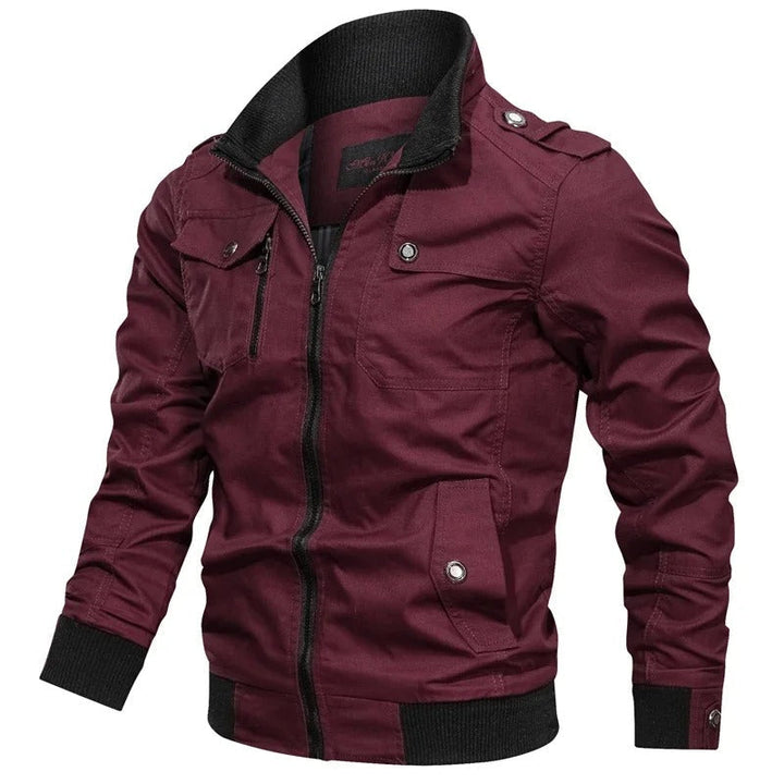 "Stoere zomerjas heren in motorfietsstijl, zwart; trendy en comfortabel voor lente en zomer, diverse kleuren beschikbaar."