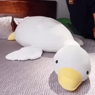 "Superzacht knuffel gans kussen, pluche speelgoed met speels ontwerp en verschillende afmetingen, perfect voor comfort."