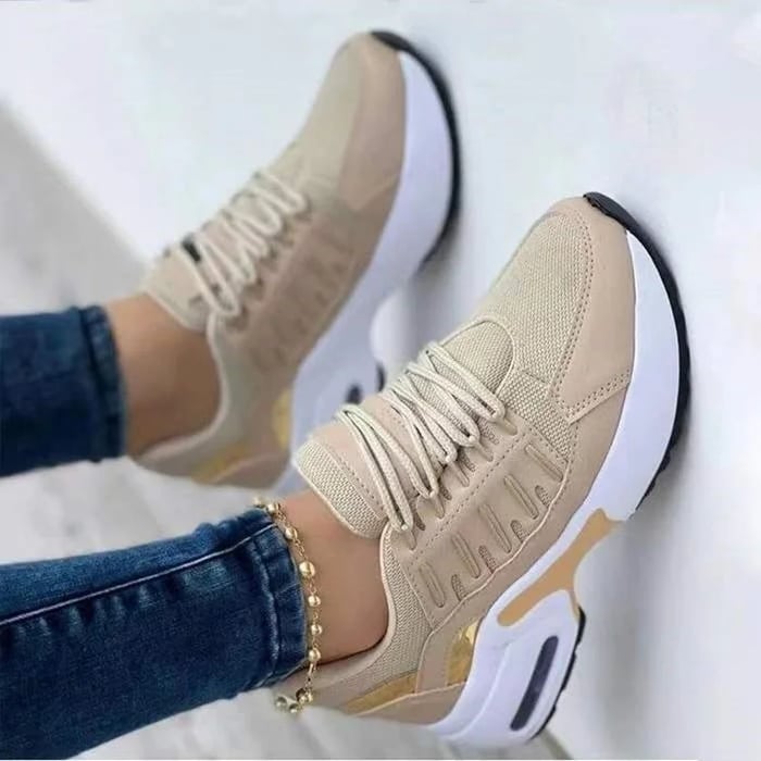 "Thea orthopedische damesschoenen, modern design met antislipzolen en stijlvol beige uiterlijk, ideaal voor dagelijks gebruik