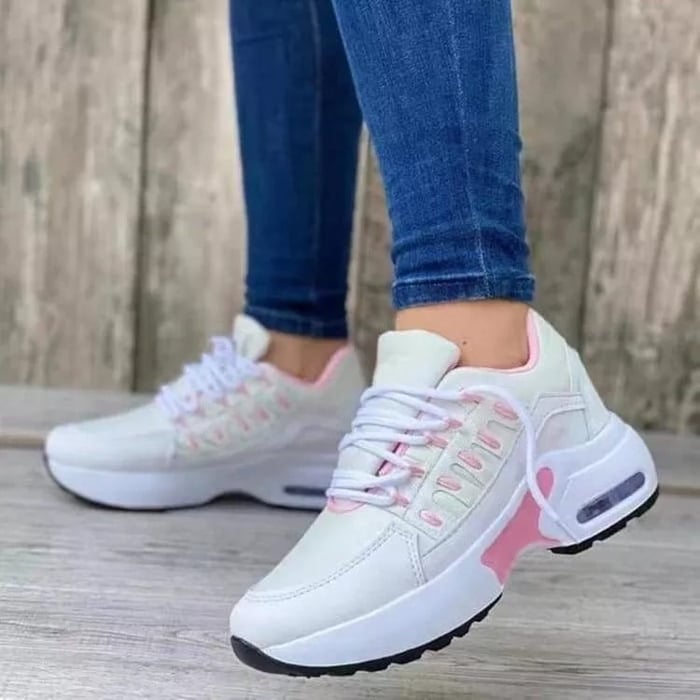 "Thea orthopedische damesschoenen, modern design met antislipzolen en stijlvol beige uiterlijk, ideaal voor dagelijks gebruik
