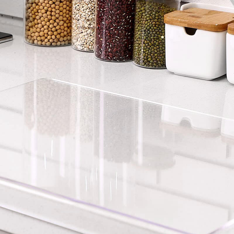Transparante acryl snijplank met antislip, modern design; stijlvol en functioneel voor elke keukenomgeving.