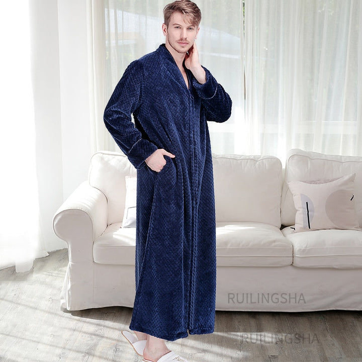 "Unisex thermo badjas met rits, lange mouwen en zakken, warm en comfortabel, ideaal voor koude dagen thuis."