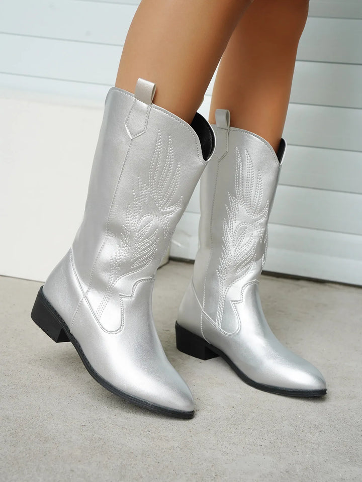 "Vegan cowboylaarzen voor dames, geborduurd design, stoer, zacht gevoerd, slipbestendige zool, trendy western look"