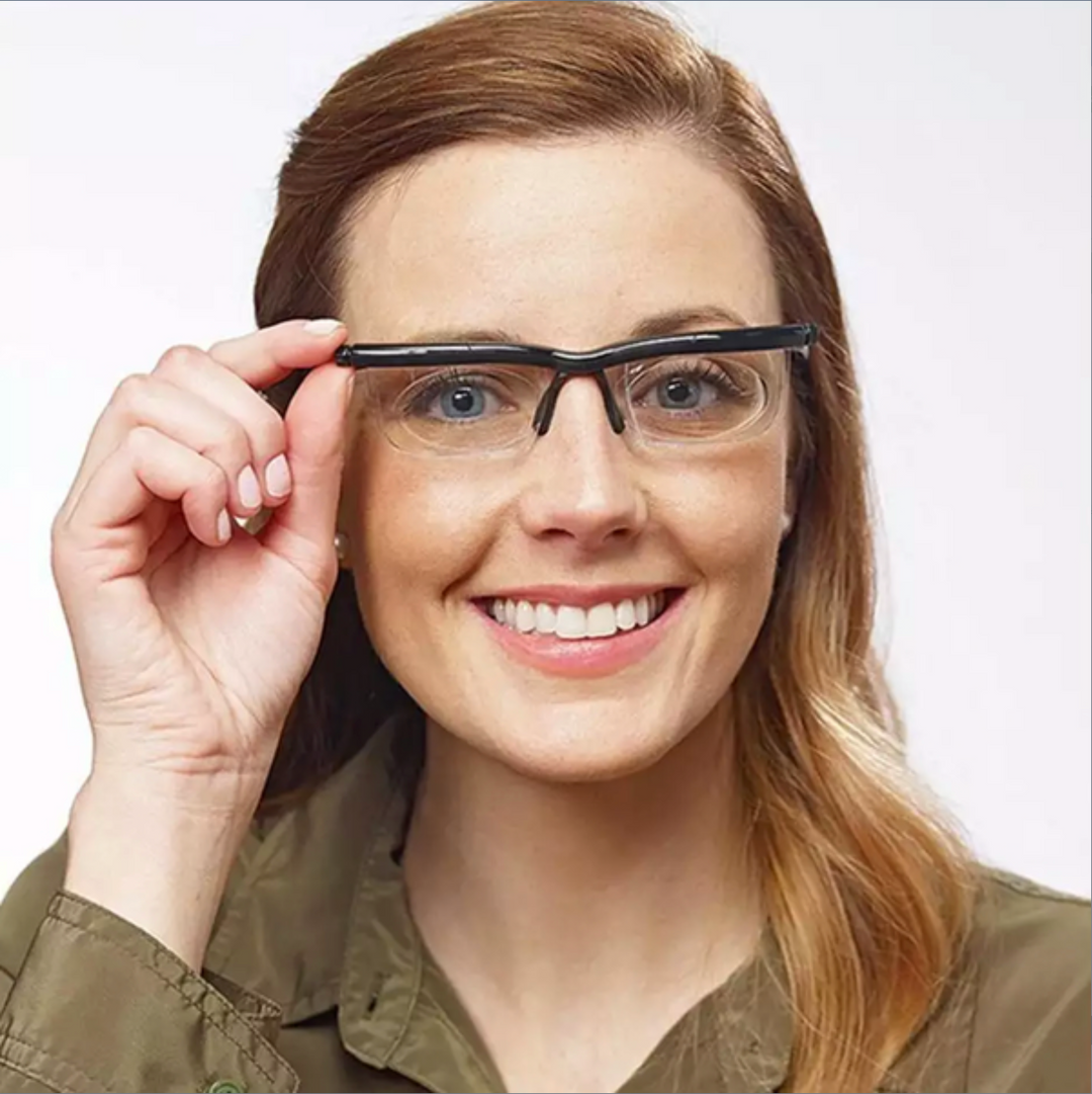 "Verstelbare bril met zelf aanpasbare lenzen, lichtgewicht en ergonomisch ontwerp voor optimaal comfort bij elke activiteit."