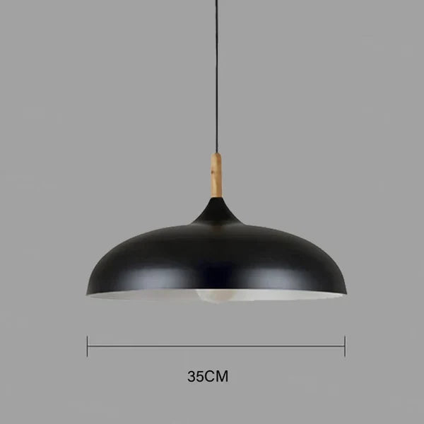 "Verstelbare Scandinavische eiken plafondlamp met energiezuinige LED, strakke lijnen en warme lichtopties voor moderne interi
