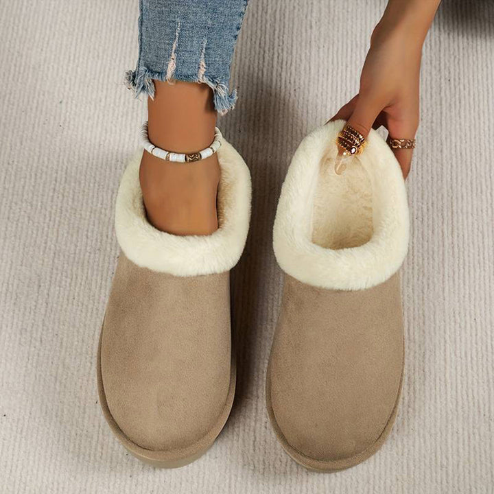 Warme dames pantoffels, zachte voering, stevige zool, elegant design, pluizige binnenkant, antislip voor thuiscomfort.