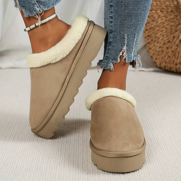 Warme dames pantoffels, zachte voering, stevige zool, elegant design, pluizige binnenkant, antislip voor thuiscomfort.