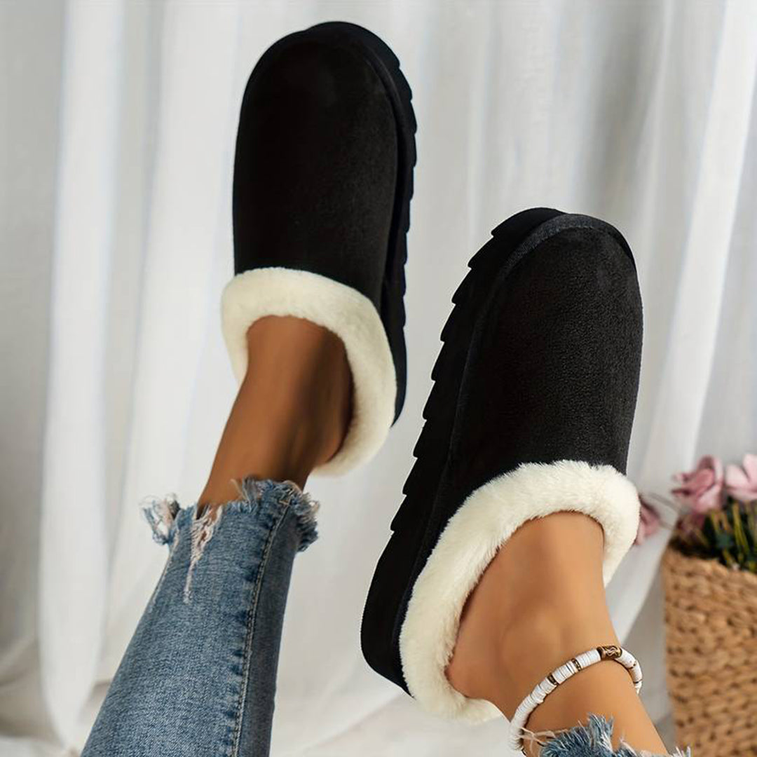 Warme dames pantoffels, zachte voering, stevige zool, elegant design, pluizige binnenkant, antislip voor thuiscomfort.