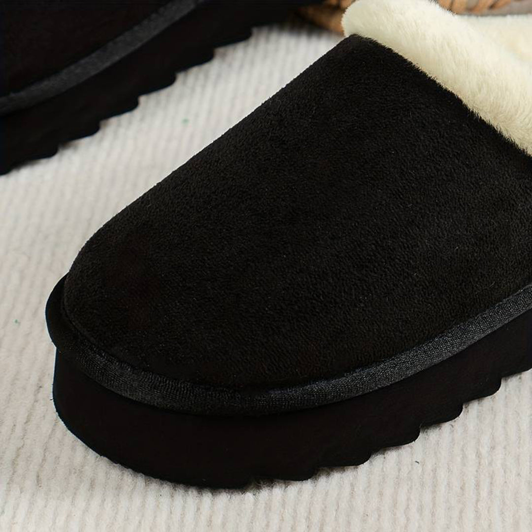 Warme dames pantoffels, zachte voering, stevige zool, elegant design, pluizige binnenkant, antislip voor thuiscomfort.