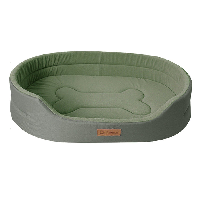 "Waterdicht en comfortabel hondenbed met zachte vulling, verkrijgbaar in blauw, grijs, groen, en rood voor binnen- en buiteng