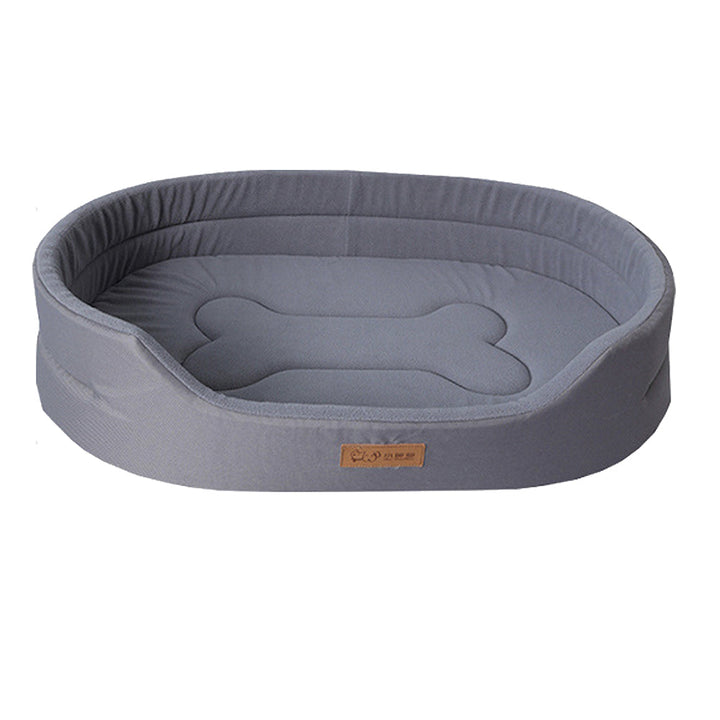 "Waterdicht en comfortabel hondenbed met zachte vulling, verkrijgbaar in blauw, grijs, groen, en rood voor binnen- en buiteng