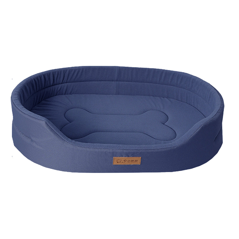"Waterdicht en comfortabel hondenbed met zachte vulling, verkrijgbaar in blauw, grijs, groen, en rood voor binnen- en buiteng