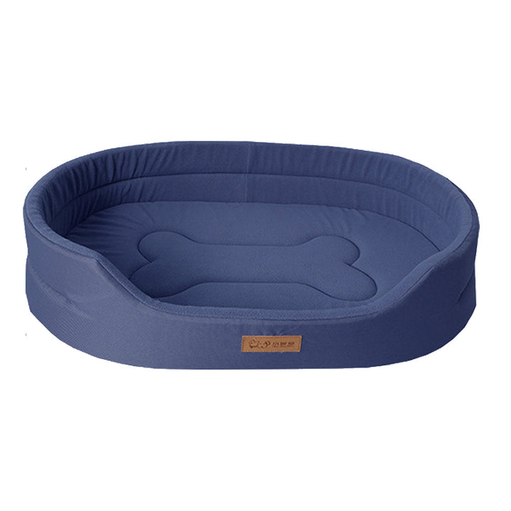 "Waterdicht en comfortabel hondenbed met zachte vulling, verkrijgbaar in blauw, grijs, groen, en rood voor binnen- en buiteng