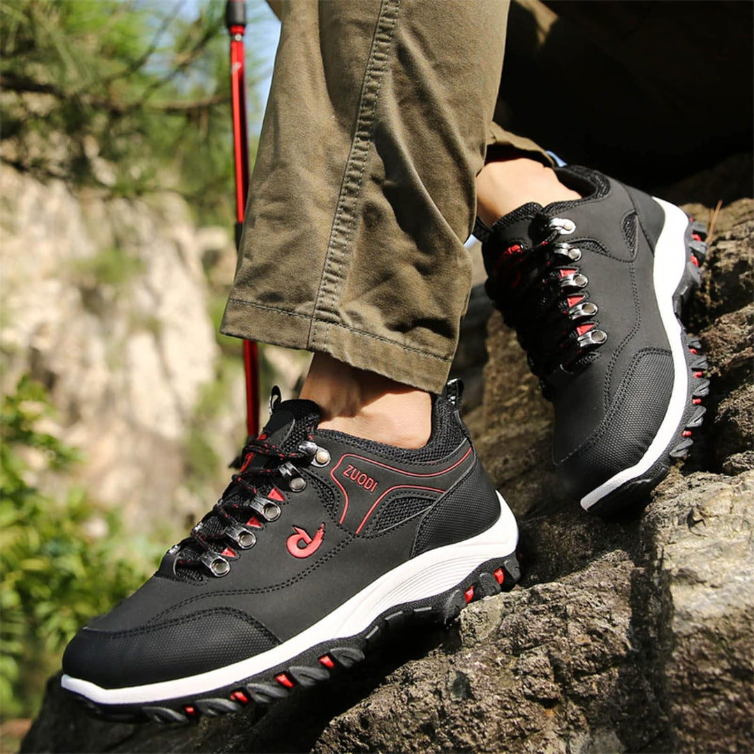 "Waterdichte outdoor heren wandelschoenen met stevige grip, ademend en duurzaam synthetisch leer voor elke ondergrond."