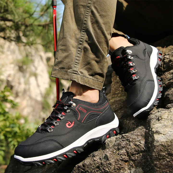 "Waterdichte outdoor heren wandelschoenen met stevige grip, ademend en duurzaam synthetisch leer voor elke ondergrond."