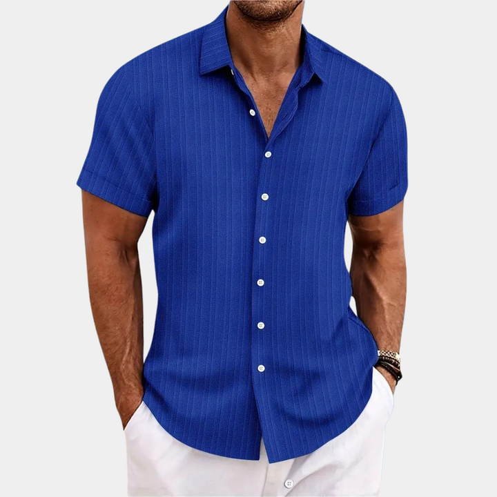 "Wit zomer overhemd heren, korte mouw, ademend materiaal, comfortabel, stijlvol, voor casual en formele gelegenheden."