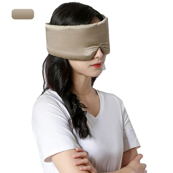 "Zacht mulberry zijde slaapmasker, luxe comfort, blokkeert licht effectief, verstelbare band, ideaal voor vrouwen."