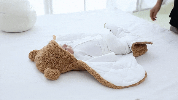 Zachte katoenen babywikkeldoek met schattig design, ademend en comfortabel, ideaal voor pasgeborenen en jonge baby's.