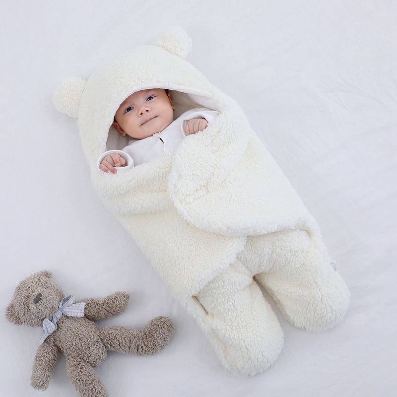 Zachte katoenen babywikkeldoek met schattig design, ademend en comfortabel, ideaal voor pasgeborenen en jonge baby's.