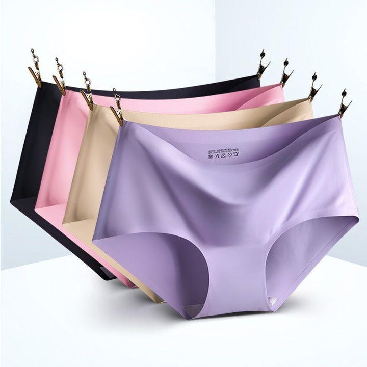 "Zijdezacht naadloos ondergoed in diverse kleuren, geen zichtbare lijnen, comfortabel en ademend voor dagelijks gebruik."
