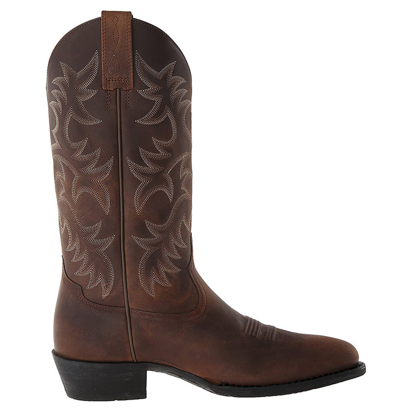"Zwarte en bruine heren cowboylaarzen van rundleer met spitse neuzen en stijlvolle stiksels voor een klassieke western look."