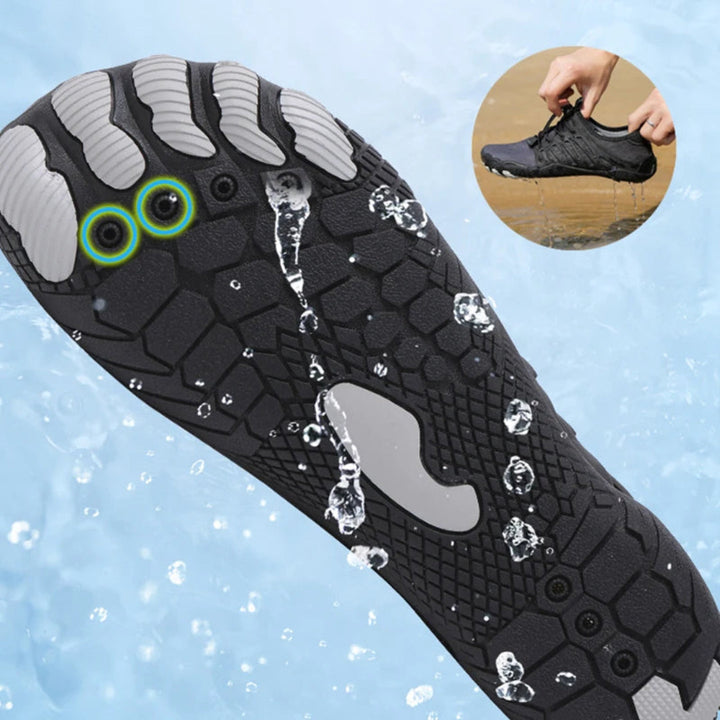 "Zwarte orthopedische barefoot schoenen voor dames, lichtgewicht en ademend, ideaal voor comfort en natuurlijke beweging."