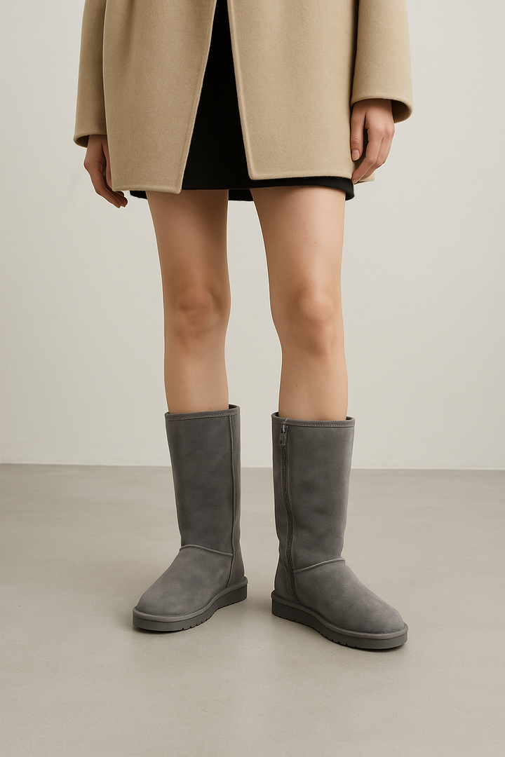 "Zwarte waterdichte sheepskin laarzen met comfortabele zachte voering voor koude dagen"
